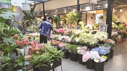 花卉市場“升溫”：心花鮮花一起開